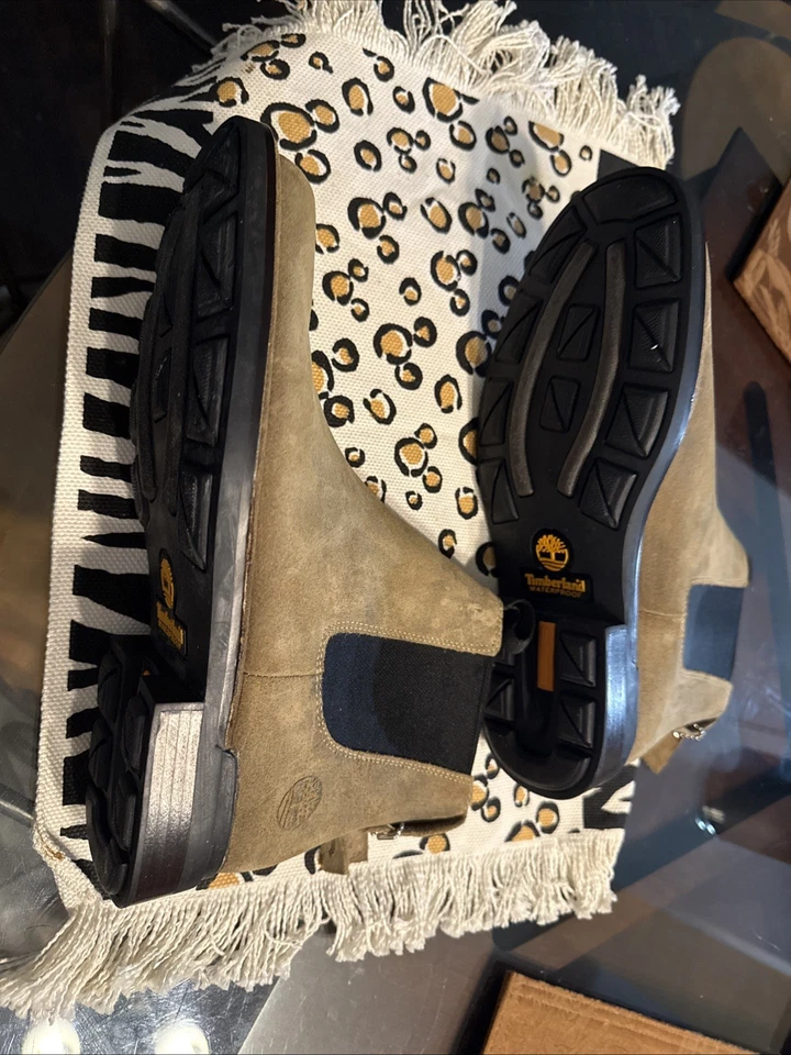 Timberland Boots Mens SZ 8 Brown Squall Canyon Chelsea Waterproof Pull On Suede - Image 4 of 4