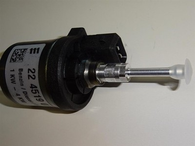 Standheizung Eberspächer Dosierpumpe 22451901 f Airtronic D2 D3 D4 B4 252113