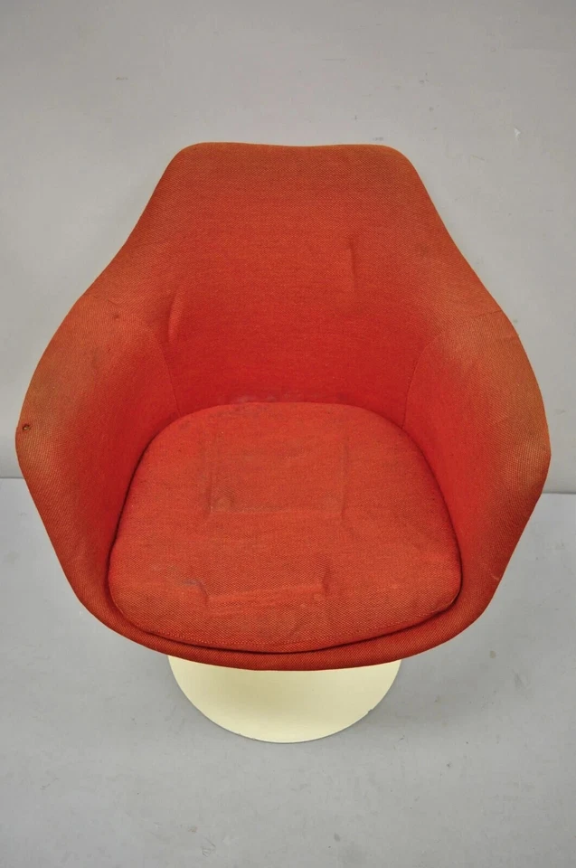 Vintage Knoll Eero Saarinen Red Upholstered Fiberglass Tulip Arm Chair - Image 3 of 4