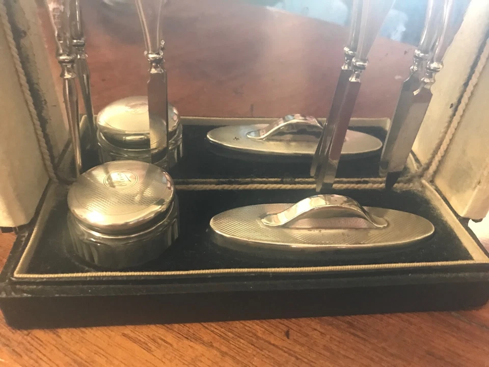 КРАСИВЫЙ АНТИКВАРНЫЙ НАБОР ПИЛОК ДЛЯ НОГТЕЙ В КОРОБКЕ С КЛЕЙМОМ ПОКОЙНЫЙ ЛОТ НЕДВИЖИМОСТИ - Изображение 4 из 4