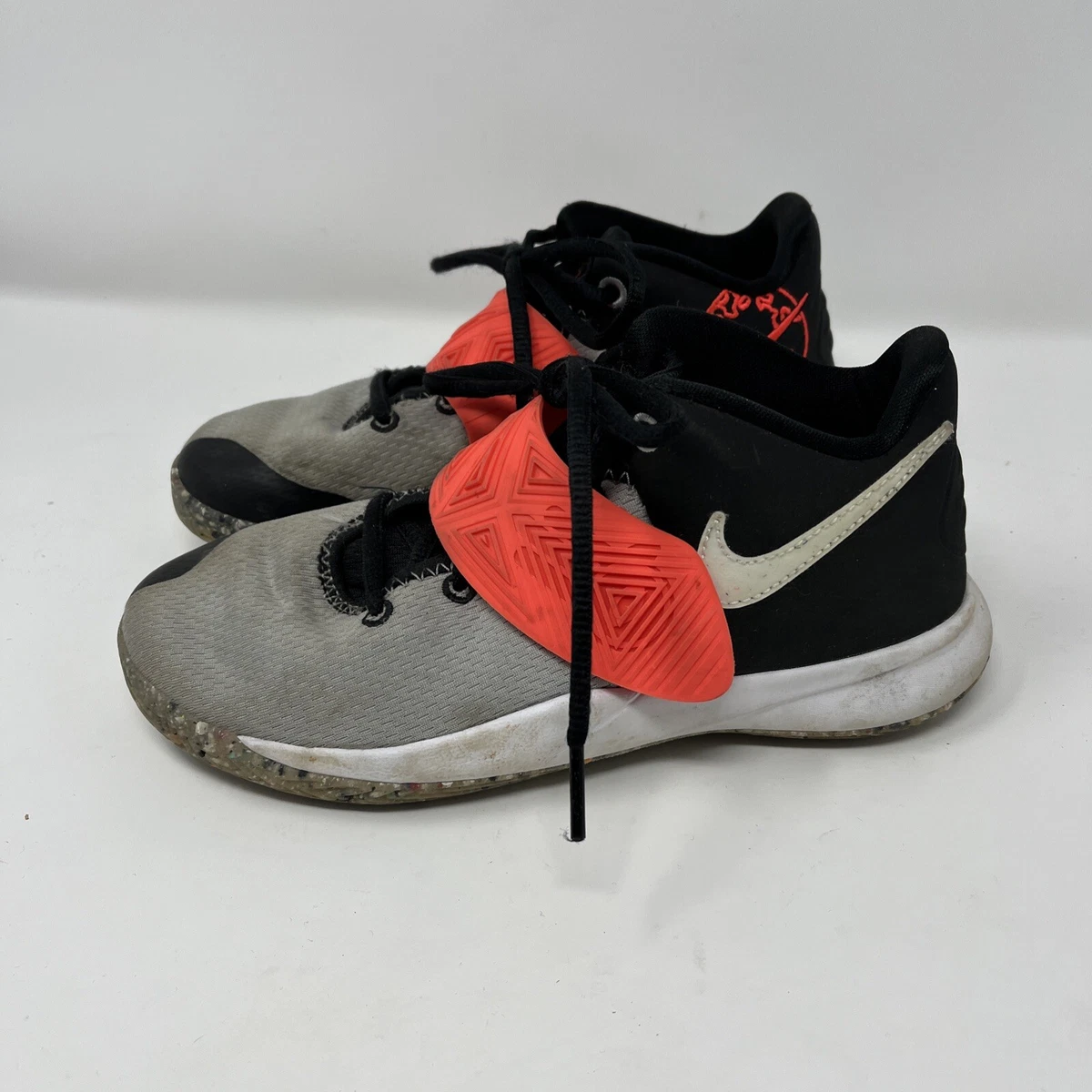 Kyrie black deals and orange
