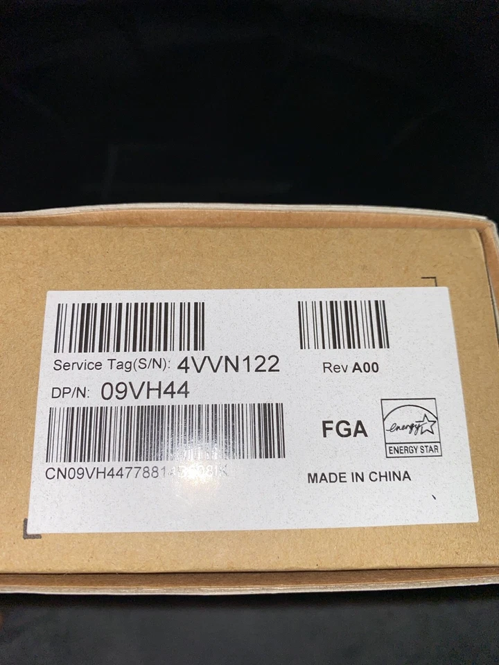 NEW Dell Venue 7 16GB, Wi-Fi, HD 7in DISPLAY model 3740 - Black - Image 4 of 4