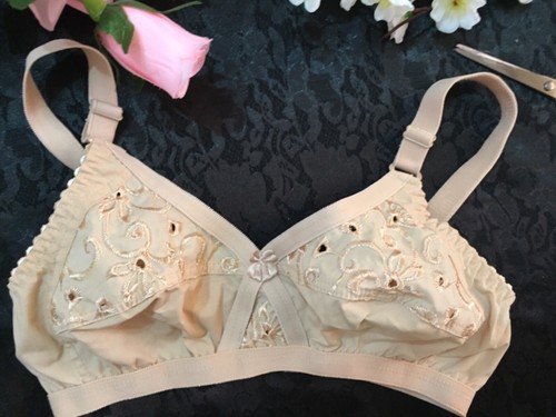 CARTIER Bra size it 2a us 32a eu 70a 