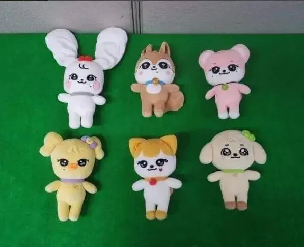 IVE MINIVE PLUSH OUTFIT 衣装セット PRE-ORDER] IVE - Official MINIVE Character Plush Doll