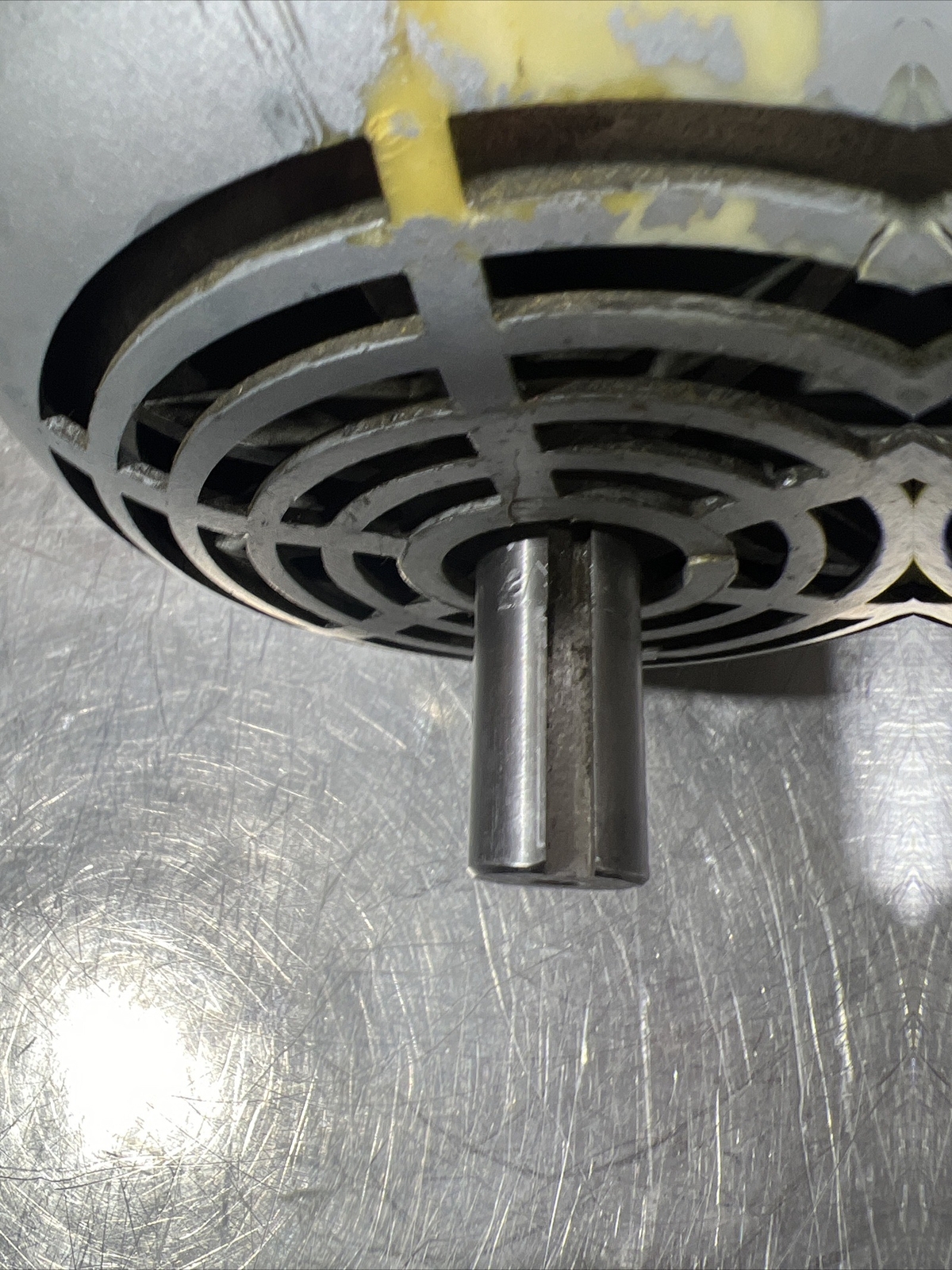 Gast 2565V2A Vacuum Pump Used Surplus. Item ID 2 eBay