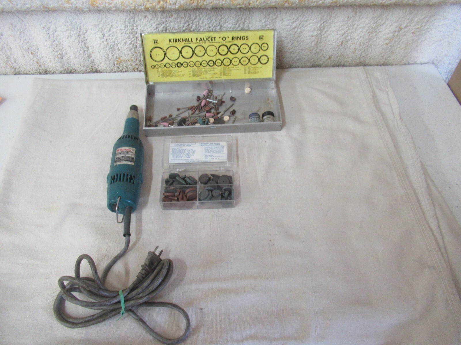 Makita Model GE0600 6mm Die Grinder 25,000 RPM w/Cratex 777 & Assorted