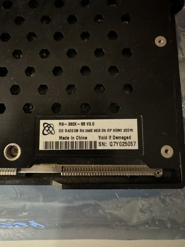 XFX Radeon R9 390X 8 GB Graphics Card - Fans turn on. no display on my old mobo - Picture 6 of 6