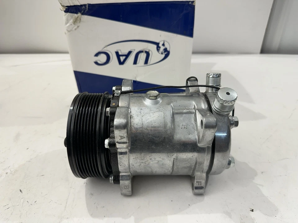 UAC CO 4514C AC Compressor fits 1967-1979 Chevrolet Camaro *READ* - Image 4 of 4