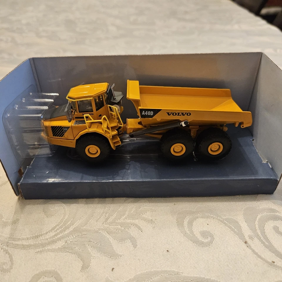 Vintage Boley Volvo All Diecast 1:87 Scale A40D Articulated Hauler 2308-8 - Image 2 of 4