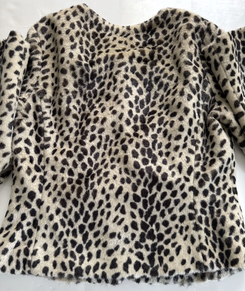 Chaqueta de piel sintética Tinley Road estampado animal talla pequeña Foto 2 de 4