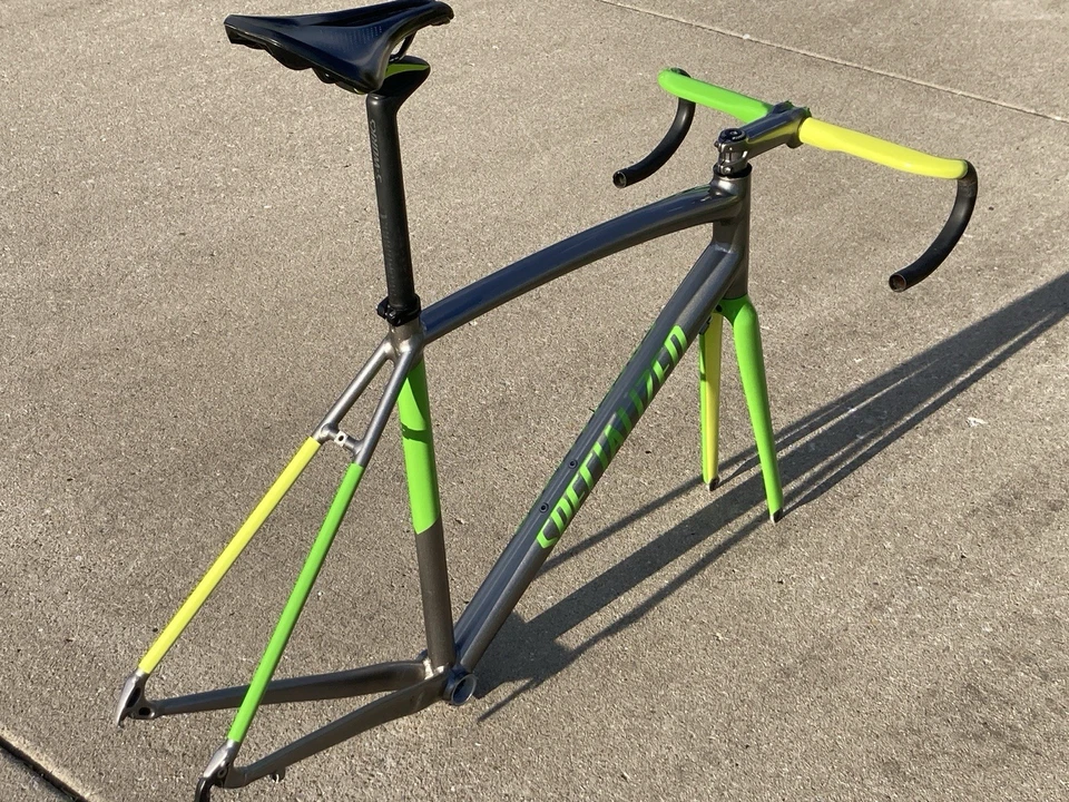 Módulo cuadro freno llanta Specialized Allez - pintura personalizada - 56 cm Foto 4 de 4