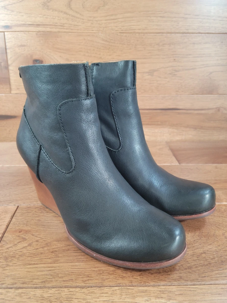 Kork Ease Michelle Black Leather Wedge Ankle Boot Booties SIZE 8 M