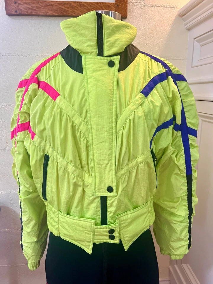 Vtg Obermeyer Finale 1-Piece Zip-Front Women's Neon Yellow Snow/Ski Suit Size 8 - Image 2 of 4