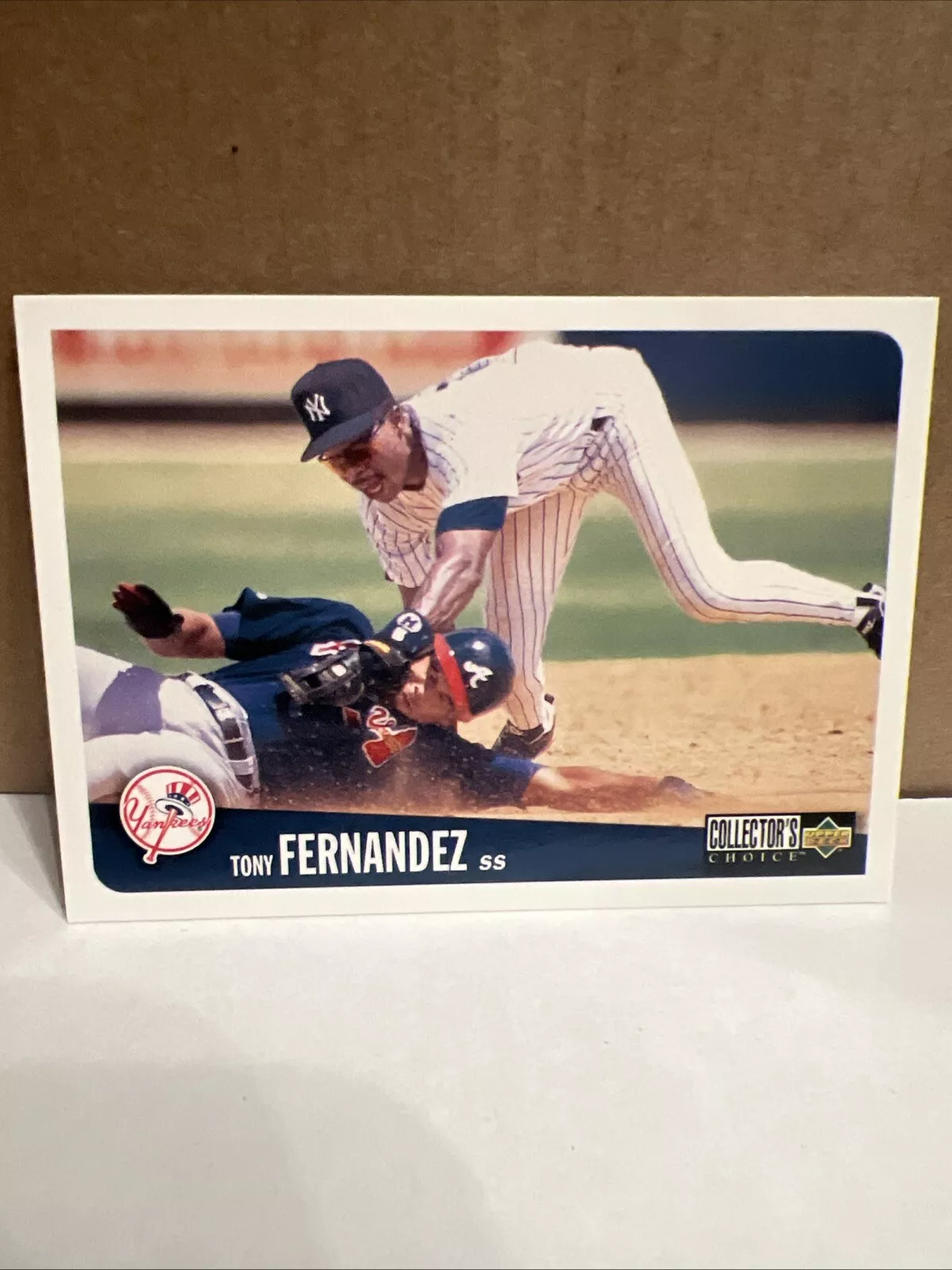 Tony Fernandez trading card