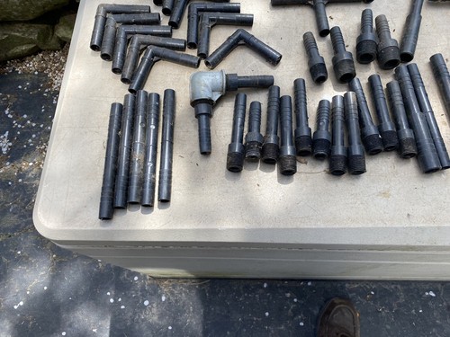 Lg Lot NOS 3/4" & 1/2" PVC Irragation fittings Elbows T's Couplings - Picture 9 of 10