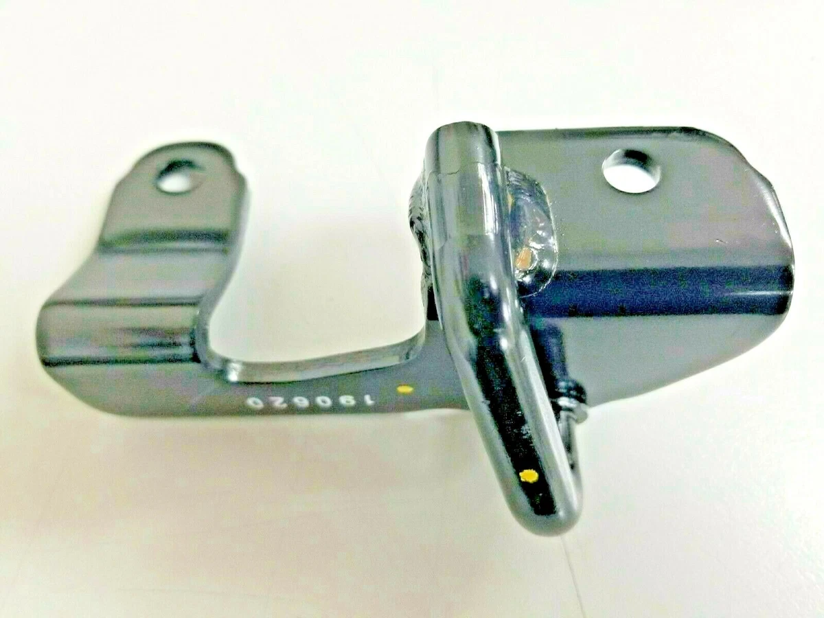 Genuine Holden New Rear Exhaust Bracket suits Holden Colorado 2017