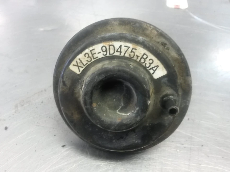 Válvula EGR para 02-03 Ford Windstar 3.8 XL3E9D475B3A Foto 2 de 4