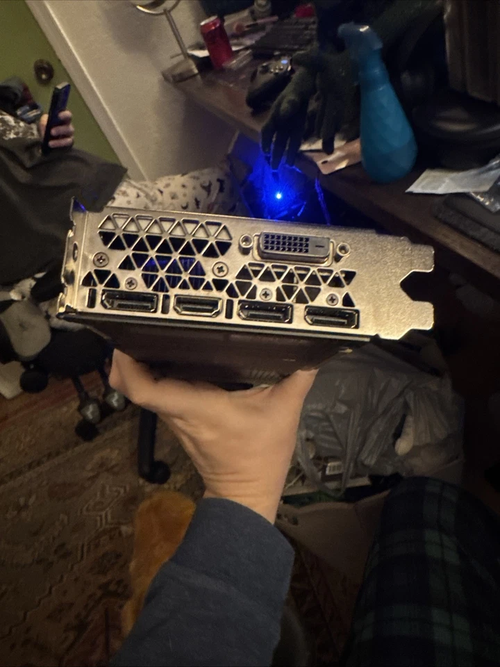 NVIDIA GeForce GTX 1080 FE - Founders Edition 8GB GDDR5X Video Graphics Card - Image 3 of 4