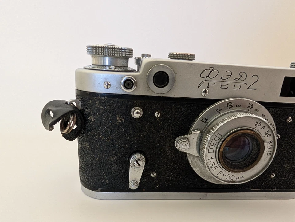FED 2 35mm Rangefinder Camera w/ F=50mm 1:3.5 Lens Vintage 50s USSR Soviet Item - Image 4 of 4