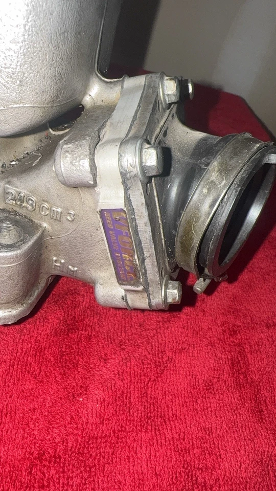 Головка блока цилиндров в сборе для Honda Cr250r 1998 - Изображение 3 из 4