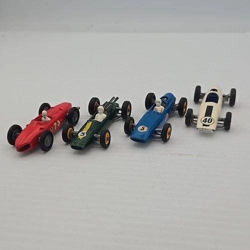 Vintage Lesney Matchbox 1962 F1 Ferrari No. 73B W/ No. 19 No. 52 And No. 52 Lot