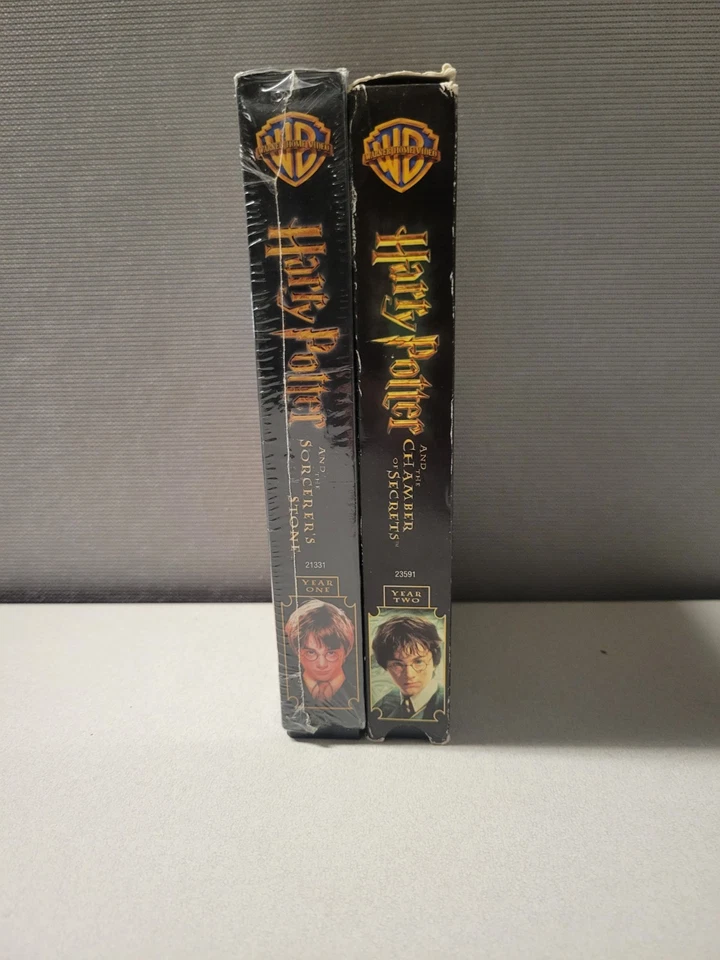 Harry Potter VHS Lot Chamber of Secrets & The Sorcerer’s Stone Year 1 & 2 - Image 2 of 4