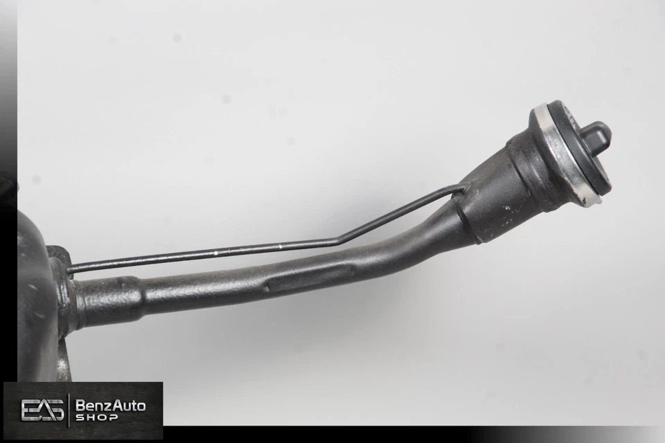 03-12 Mercedes R230 SL55 AMG Fuel Gas Tank Reservoir Assembly 2304704901 OEM Foto 3 de 4