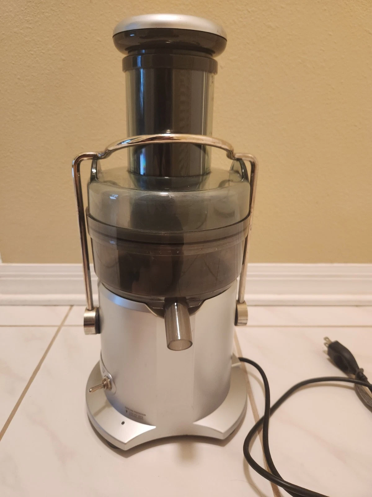 Breville JE98XL The Juice Fountain Extractor 850 W Silver