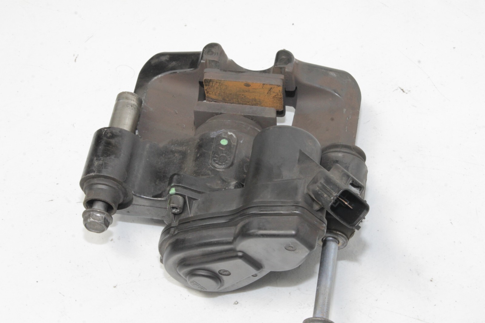 12-14 MCLAREN MP4-12C 12C 570 OEM LH REAR BRAKE CALIPER BLACK 11C0285CP COMPLETE