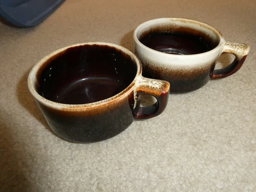 Lot of 2 Vintage Pfaltzgraff USA Brown Drip Coffe Cups 1 2 1/4" Tall