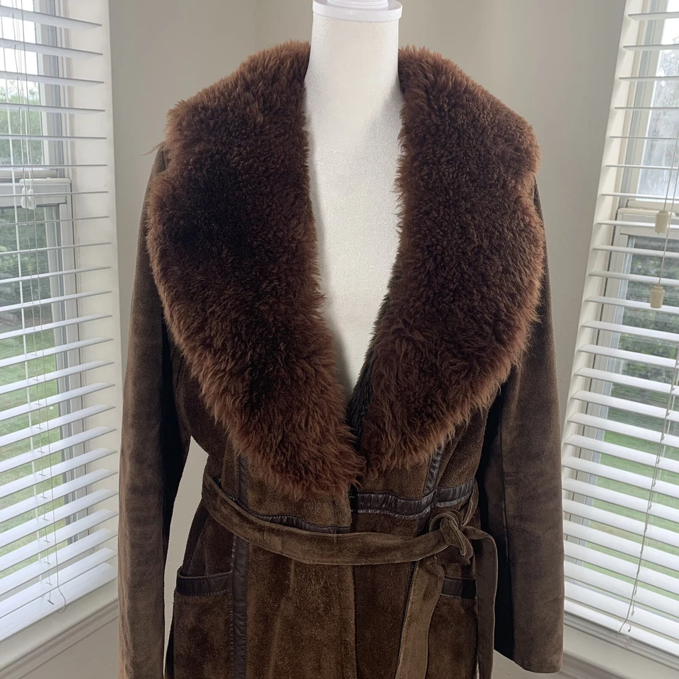 Vintage 1970’s Suede Leather Coat Women’s XSmall / Small Brown Boho Bohemian - Image 2 of 4