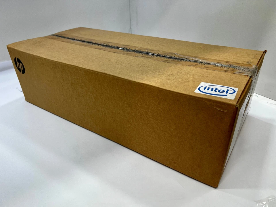 HPE ProLiant BL460C G8 E5-2403/1.8GHz 1P 12GBR Blade Server 668359-B21 - Image 3 of 3