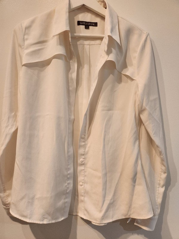 Bouse for Women- the Essential White; Washable Polyester-MED