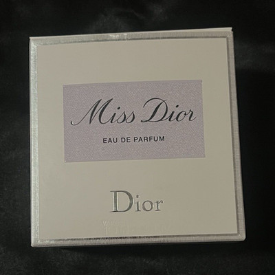 Dior Miss Dior Eau de Parfum Spray, Regular Size 100 ml Women's Fragrance