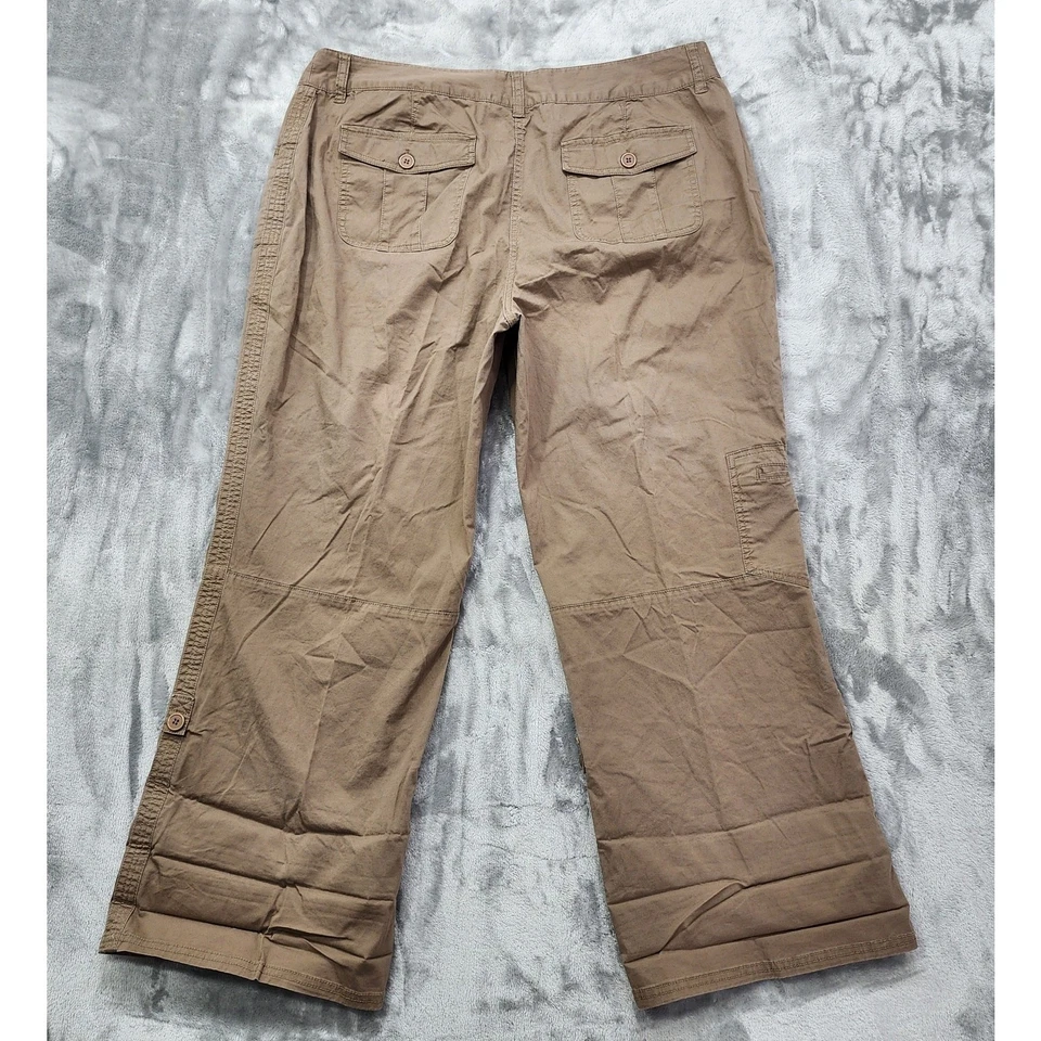 Pantalones Style&Co para mujer 18W marrón caqui tiro alto cargo capri lengüeta enrollable dobladillo elástico Foto 4 de 4