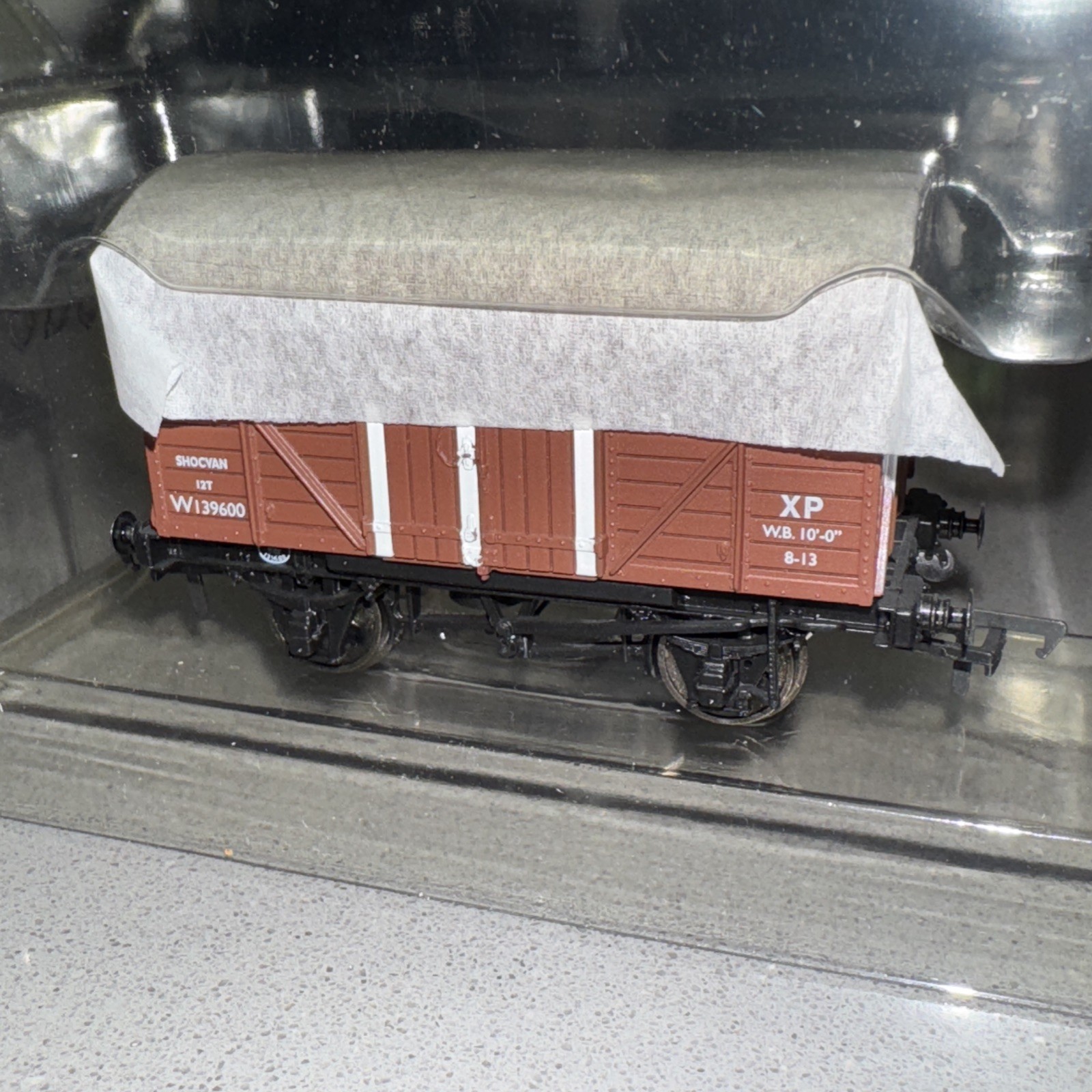 Picture 2 of 6