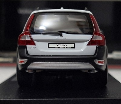 VOLVO XC70 シルバー 1:43 VOLVO XC70 シルバー 1:43 Volvo V70 R '1st Generation' | House of