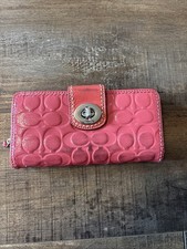 Coach Signature Embossed Pink Patent Leathre Turnlock Credit Card Long Wallet