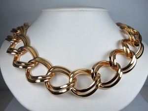 Authentic Nina Ricci Gold Plated Necklace 16" Length - 8869
