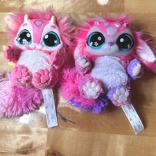 Magic Mixies Plush SET OF 2. LIGHTS SOUNDS WORKS. NEEDS BATTERIES