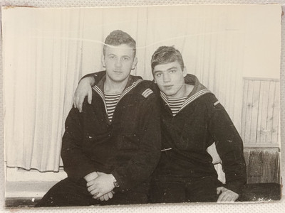 15*PHOTOS - Gays - Men - Vintage photographs of attractive athletes.1950-80s.