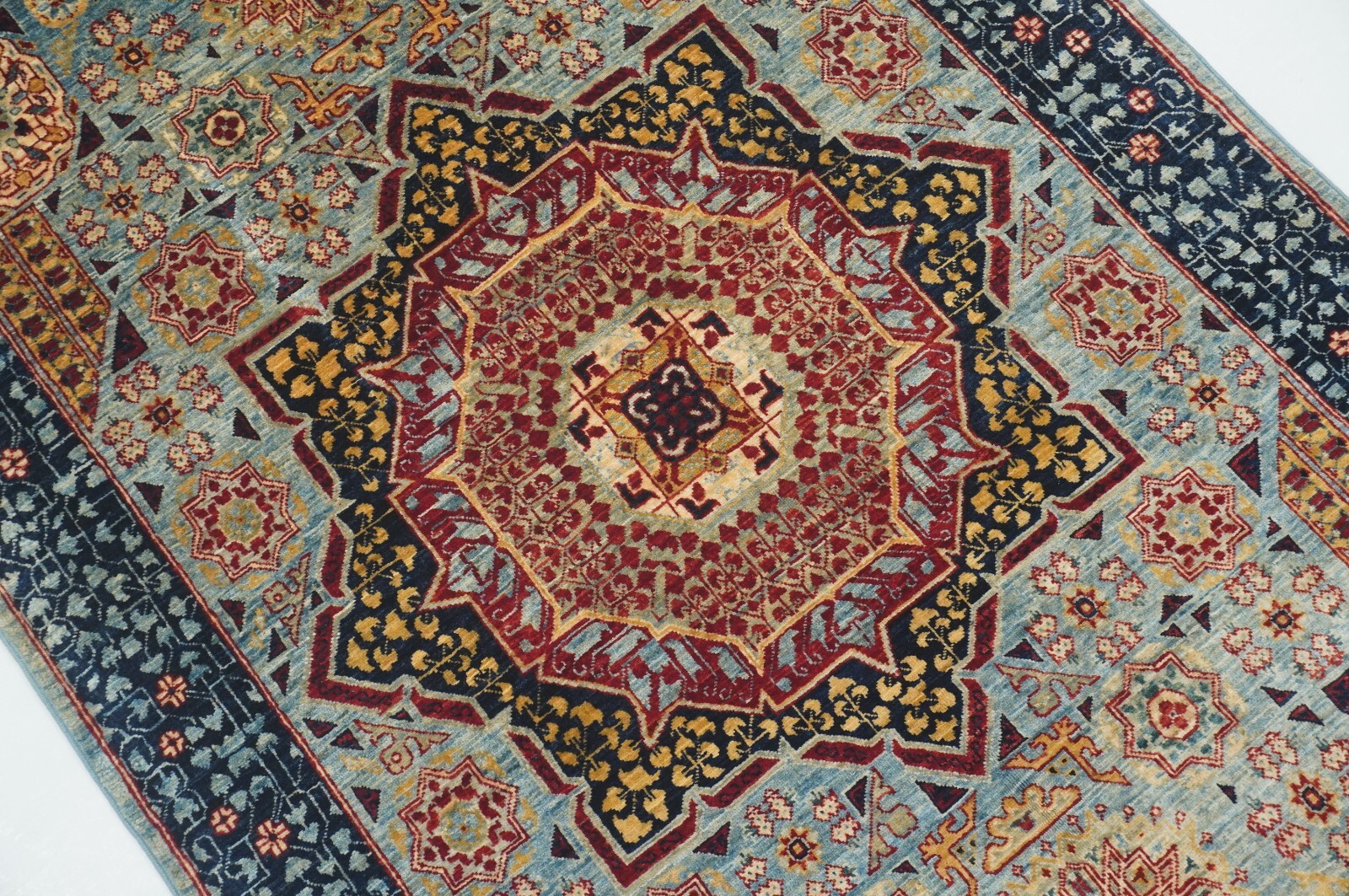 Picture 5 of 18