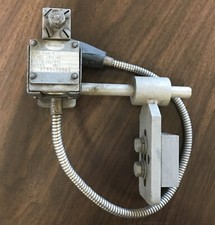 Nordson Hot Melt Gun P/N 2745968 Model H-201T 220/240 Volts 150 Watts