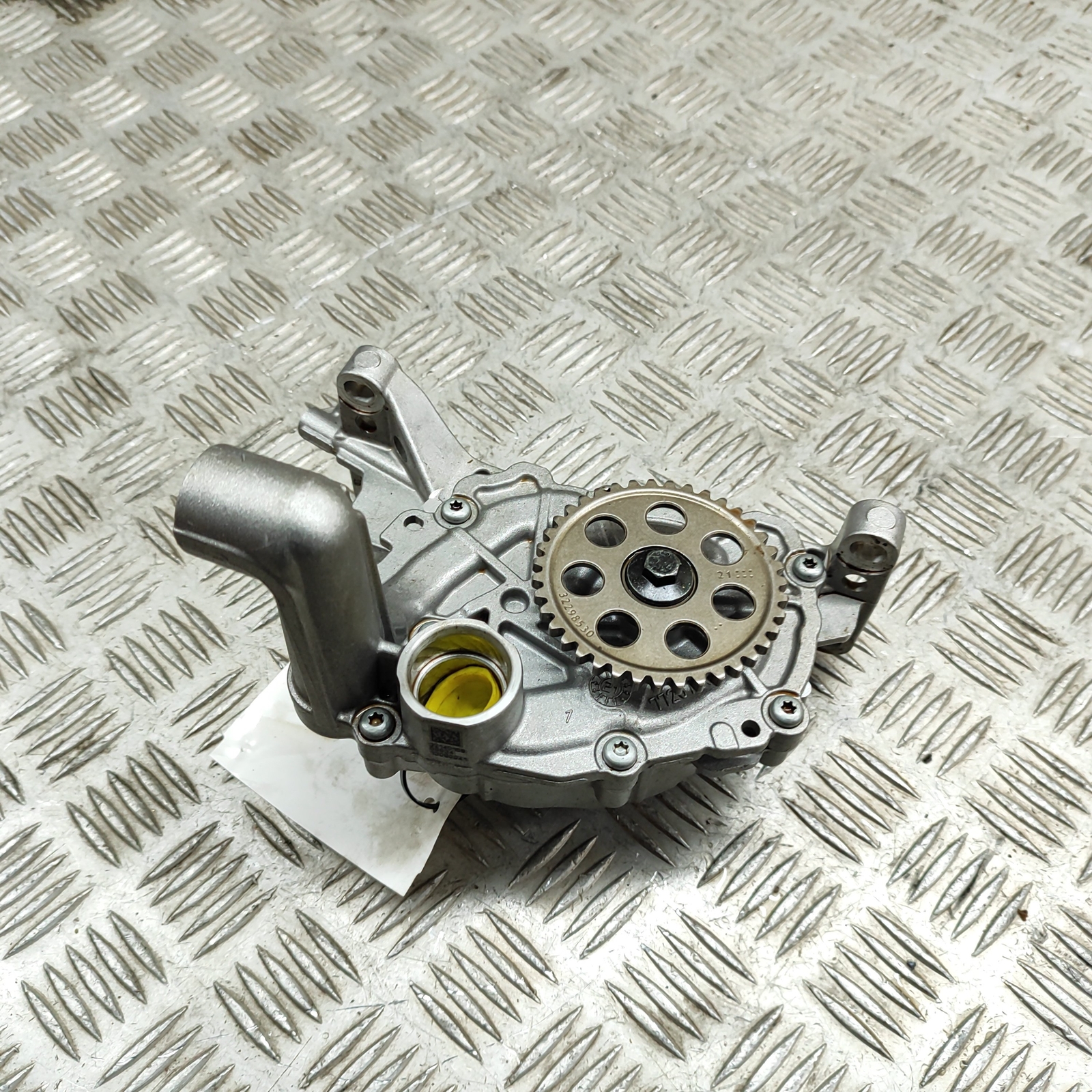 VOLVO XC40 B4 Oil Pump 32140169 32298530 2.0 Hybrid 145kw 2022 