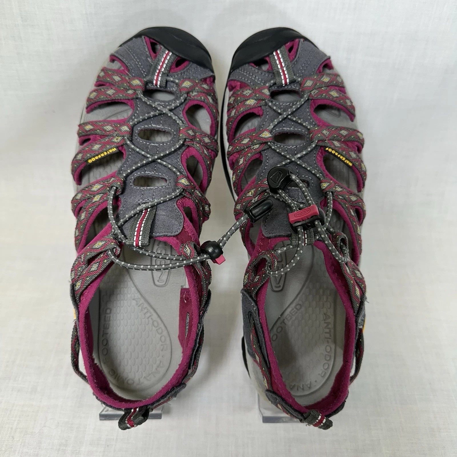 Keen Whisper Waterproof Women Sport Sandals 8.5 Gray Pink Toe Bumper Outdoor