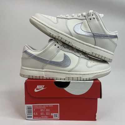 Nike Dunk Low WMNS ESS Trend  Phantom Metallic Purple  DX5930-100 Women s 7 New