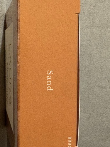 Laura Geller Baked Balance N Brighten Colour Correcting Foundation In SAND BNIB - Picture 3 of 12