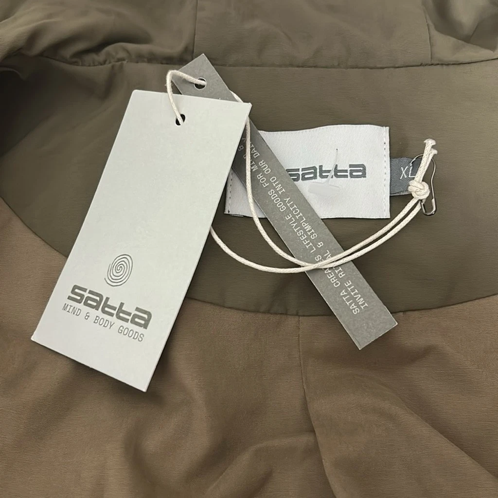 SATTA Geo Jacket in Olive Drab Size XL - product detail image 6