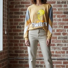 Looney Tunes  Tweety Looney Tunes Sweatshirt Pullover Size S Yellow Grey