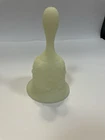 Fenton Daisy & Button custard bell